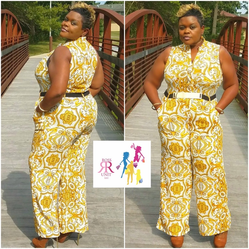 🅿️ 🎉HP🎉 True Goddess Jumper PLUS SIZE NWT WHITE AND YELLOW BELT WITH GOLD